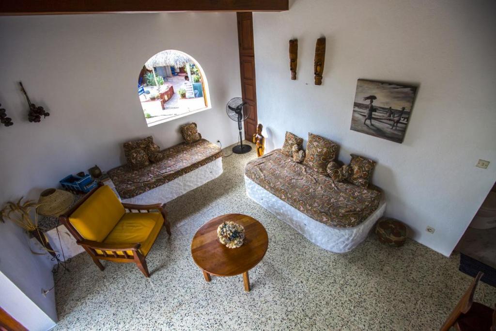Chez Maggie Hotel & Restaurant Morondava Kültér fotó